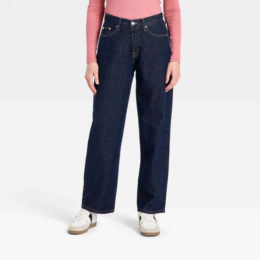 Women's Mid-Rise 90's Baggy Denim Jeans - Universal Thread Dark Wash 8